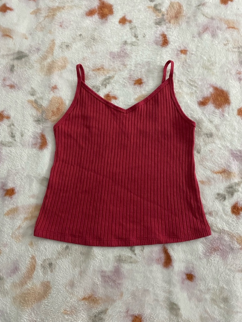 Old Navy Ribbed V-Neck Spaghetti Strap Cami - Red